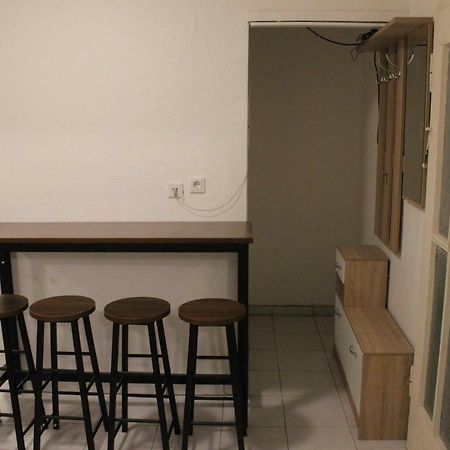 Zimmer Sucht Bewohner Duisburg Luaran gambar