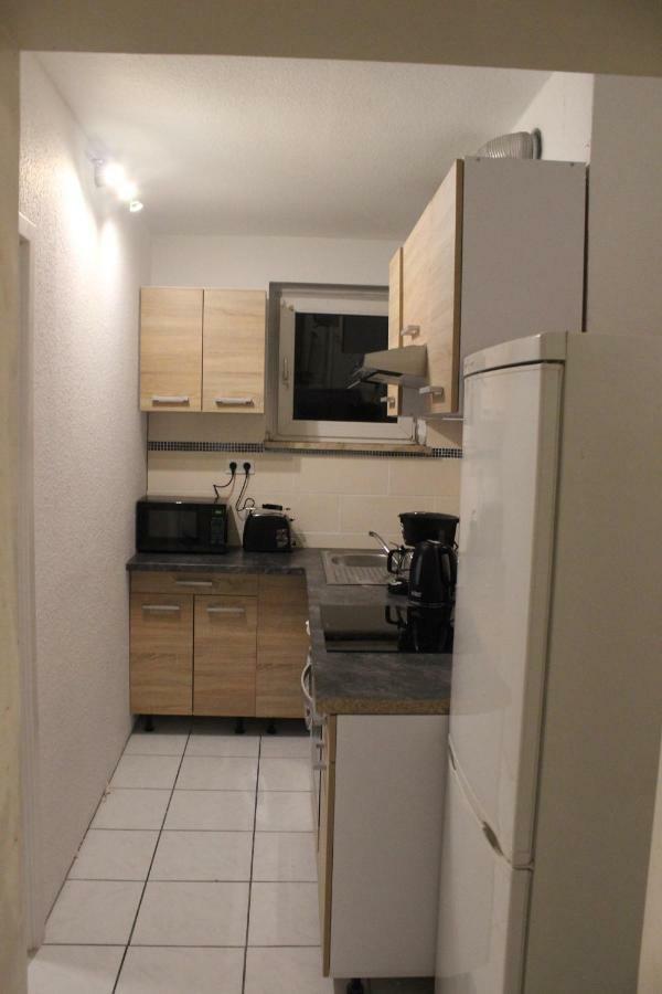 Zimmer Sucht Bewohner Duisburg Luaran gambar
